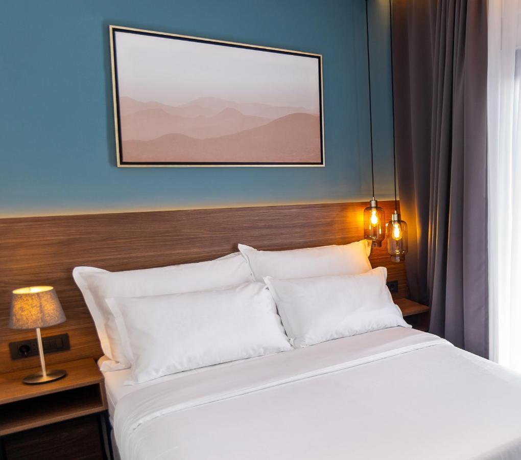 Boutique Rooms 76 Имотски Экстерьер фото